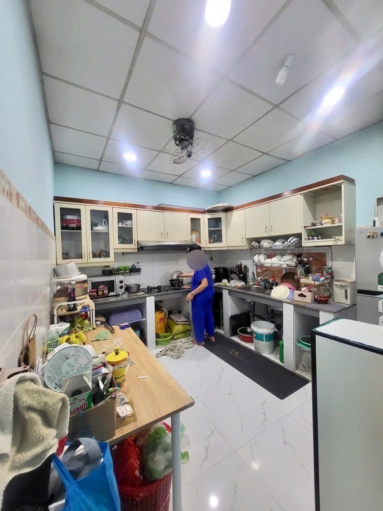 NHÀ HIỆP BÌNH CHÁNH - HẺM XE HƠI - NHÀ ĐẸP 3PN NGANG 5m - CHỈ HƠN 4 TỶ